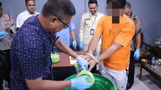 https://www.gardatipikornews.com/kapolres-sukabumi-launching-ratusan-polisi-rw-untuk-disebar-di-seluruh-wilayah