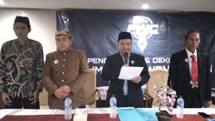 https://www.gardatipikornews.com/h-idris-kepala-desa-pohgading-timur-mimpi-besar-desa-yang-tertunda-harus-di-raih