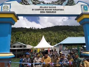 https://www.gardatipikornews.com/posal-kijang-lanal-bintan-hadiri-hari-marwah-provinsi-kepri-ke-21