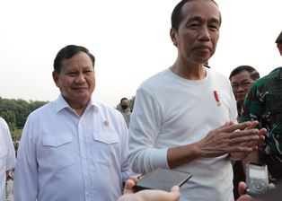 https://www.gardatipikornews.com/800-peserta-yang-terdiri-dari-451-pria-dan-349-orang-wanita-mengikuti-tes-cat-psikologi-tahap-1-penerimaan-bintara-polri-ta2023-yang-dilaksanakan-oleh-polda-sumsel