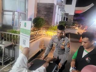 https://www.gardatipikornews.com/peduli-keselamatan-unit-lantas-polsek-warudoyong-kota-sukabumi-beri-teguran-humanis