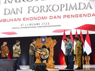 https://www.gardatipikornews.com/sat-reskrim-polres-sukabumi-kota-amankan-terduga-penggelapan-mobil