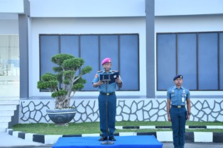 https://www.gardatipikornews.com/hj-edi-mulyadi-kembali-memimpin-masyarakat-desa-curug-kecamatan-gunungsindur-untuk-masa-tugas-2023-2029
