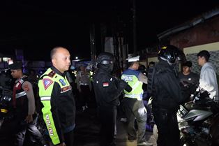 https://www.gardatipikornews.com/kepolisian-resor-polres-muara-enim-berhasil-menggagalkan-pengiriman-batu-bara-ilegal-sebanyak-40-ton-kerangkas-bitung-propinsi-banten