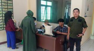 https://www.gardatipikornews.com/kordinator-pkh-kecamatan-takokak-melaksanakan-pertemuan-peningkatan-kemampuan-keluarga-p2k2