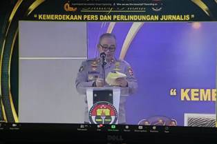 https://www.gardatipikornews.com/pemerintah-desa-ciseeng-merealisasikan-kebutuhan-listrik-warga-kampung-cibogo-perigi-dengan-memasang-10-tiang-listrik