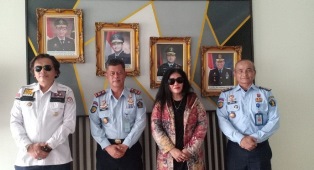 https://www.gardatipikornews.com/kapolresta-mataram-dibanjiri-ucapan-terimakasih-dari-masyarakat-atas-keberhasilan-mengembalikan-bb