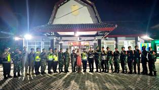 https://www.gardatipikornews.com/monitoring-dan-pemantauan-kamtibmas-malam-tahun-baru-2024-kapolresta-mataram-dan-forkopimda-patroli-bersama