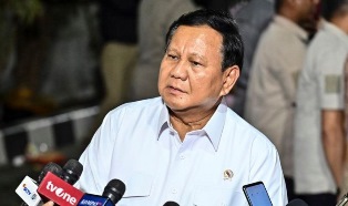https://www.gardatipikornews.com/polsek-cibinong-dan-unit-ii-sar-reskrim-polres-bogor-tindak-lanjutti-video-berita-viral-adanya-aksi-tawuran-simpang-pdam-cibinong-akibatkan-2-orang-korban
