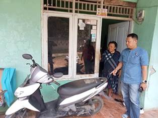 https://www.gardatipikornews.com/polsek-cibinong-tindak-lanjuti-cek-lokasi-tkp-dari-berita-viral-ada-perbuatan-asusila-terhadap-siswi-pada-saat-pulang-sekolah