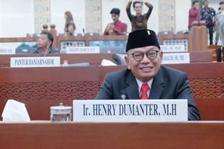 https://www.gardatipikornews.com/kapolsek-serta-danramil-bersama-personil-polsek-parung-dan-koramil-0621-22-parung-melaksanakan-giat-pengamanan-kampanye-cabup-dan-cawabup-paslon-no-urut-1