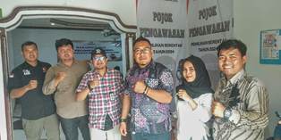 https://www.gardatipikornews.com/unit-reskrim-polsek-kualuh-hulu-tangkap-dua-pelaku-pencurian-kelapa-sawit