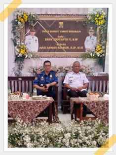 https://www.gardatipikornews.com/polsek-citeureup-bersama-unit-laka-lantas-sat-lantas-polres-bogor-tangani-laka-lantas-antara-2-kendaraan-roda-dua