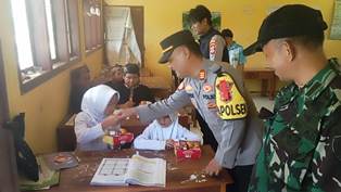https://www.gardatipikornews.com/jam-pidmil-intens-sosialisasi-koneksitas-bekerja-sama-dengan-kejati-dk-jakarta-kejati-bali-dan-kejati-sulsel