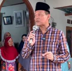 https://www.gardatipikornews.com/asep-suhendar-kepala-desa-cibeuteung-muara-menggelar-launching-program-samisade-untuk-membantu-meningkatkan-infrastruktur-di-desa-cibeuteung-muara-tahun-anggaran-2024
