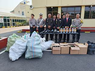 https://www.gardatipikornews.com/komitmen-ambara-adi-penanganan-sampah-di-kota-denpasar