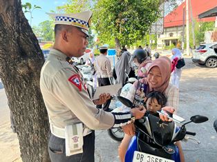 https://www.gardatipikornews.com/operasi-zebra-rinjani-2024-berakhir-polres-sumbawa-barat-tilang-549-pelanggar