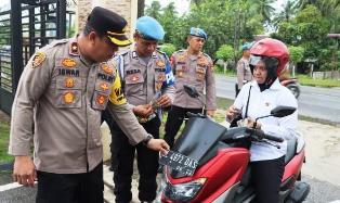 https://www.gardatipikornews.com/dpw-a-ppi-sumut-silaturahmi-bersama-dewan-penasehat-sekaligus-owner-pt-tri-satya-lancana
