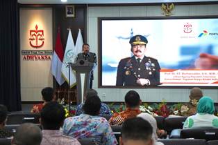 https://www.gardatipikornews.com/jaksa-agung-tekankan-peran-pemerintah-daerah-dalam-memberantas-korupsi
