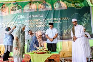 https://www.gardatipikornews.com/diduga-dianiaya-orang-suruhan-oknum-kadis-anggota-iwo-samosir-buat-laporan-ke-polres