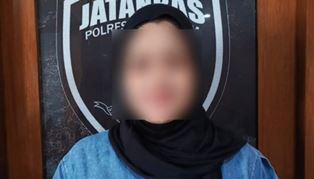 https://www.gardatipikornews.com/15-hari-menuju-pilkada-polda-ntb-lakukan-cooling-system-di-lombok-tengah