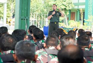 https://www.gardatipikornews.com/dugaan-penyelundupan-hukum-terkait-judol-ppbr-minta-pemerintah-segera-cabut-kbli-92000