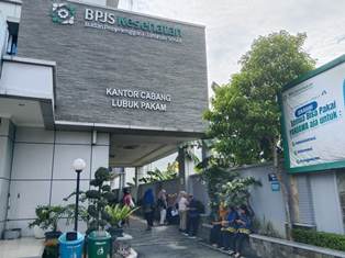 https://www.gardatipikornews.com/logistik-pilkada-tahun-2024-tiba-di-ppk-kecamatan-ciseeng-disaksikan-panwaslu-danramil-dan-polsek-parung-berjalan-kondusif