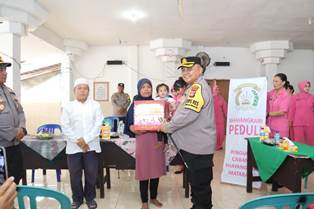 https://www.gardatipikornews.com/polres-bima-kota-intensifkan-pengamanan-di-kantor-kpu-dan-bawaslu-jelang-pilkada-2024