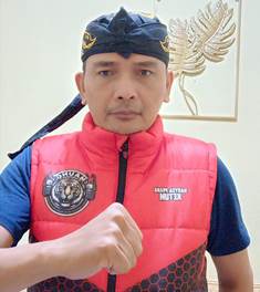 https://www.gardatipikornews.com/ketua-umum-dpd-sultra-asosiasi-keluarga-pers-indonesia-menghimbau-rakyat-sultra-agar-memilih-putra-daerah-la-ida-menjadi-gubernur-sultra