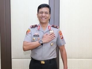https://www.gardatipikornews.com/cv-kenari-grafika-sedang-merialisasikan-pembanguan-gedung-sekolah-smp-1-cidolog