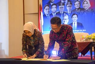 https://www.gardatipikornews.com/ppk-kecamatan-cireunghas-gelar-rapat-pleno-rekapitulasi-suara-pilkada-serentak-2024