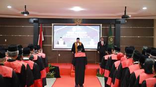 https://www.gardatipikornews.com/aktifis-lcki-sebut-sikap-gentlemen-kadinsos-kabupaten-bogor-minta-maaf