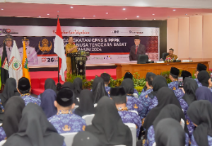 https://www.gardatipikornews.com/hadiri-penandatanganan-pks-pengembangan-sdm-asn-sentb-sekda-ntb-asn-harus-profesional-guna-mendukung-program-pemerintah