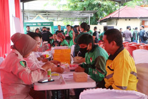 https://www.gardatipikornews.com/tim-resmob-polresta-manado-menggelar-apel-malam-di-lingkup-polresta-manado-pas-malam-minggu