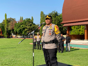 https://www.gardatipikornews.com/ketua-dpc-lbh-global-investigasi-suandi-bagikan-100-paket-sembako