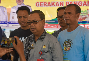 https://www.gardatipikornews.com/sinergi-pangan-kapolda-ntb-bersama-forkopimda-turuti-tanam-jagung-serentak-di-lombok-barat