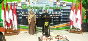 https://www.gardatipikornews.com/praktik-spp-dan-jual-beli-atribut-sekolah-di-smkn-1-kuluh-hulu-menuai-kritik