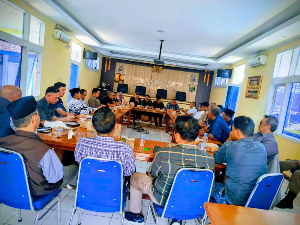 https://www.gardatipikornews.com/prestasi-gemilang-warnai-enam-bulan-kepemimpinan-emal-hadipassaspdmpd-di-sdn-cibeureumhilir-cbm-kota-sukabumi