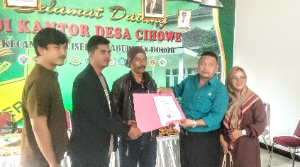 https://www.gardatipikornews.com/banjir-rob-lumpuhkan-akses-utama-ke-pelabuhan-roro-kuala-tungkal-kapolres-akbp-agung-basuki-pimpin-evakuasi-dan-siaga-penuh