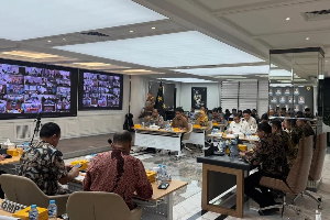 https://www.gardatipikornews.com/respons-arahan-presiden-soal-darurat-sampah-bupati-tanjab-barat-tinjau-langsung-tpa-lubuk-terentang