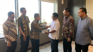https://www.gardatipikornews.com/resah-gedung-dprd-terbengkalai-bupati-jka-jemput-bola-ke-hutama-karya-serahkan-usulan-rp39-miliar