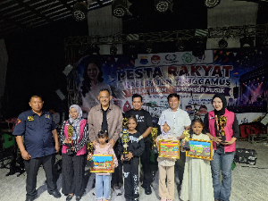 https://www.gardatipikornews.com/peringati-hut-damkar-satpol-pp-dan-satlinmas-sumbar-diawali-aksi-bersih-kawasan-wisata-pantai-ketaping