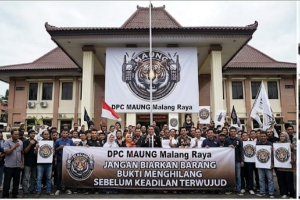 https://www.gardatipikornews.com/rizwan-kebijakan-hibah-pemkab-bogor-ke-polres-disorot-diduga-menabrak-imbauan-kpk-dan-timbulkan-ketimpangan