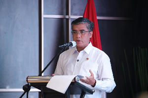 https://www.gardatipikornews.com/hadapi-risiko-pekerjaan-tergeser-ai-menaker-ajak-negara-asia-pasifik-perkuat-pelatihan-tenaga-kerja
