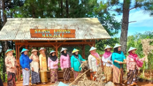 https://www.gardatipikornews.com/warga-kp-setu-desa-parigi-mekar-kec-ciseeng-gercep-rumah-terbakar-terselamatkan