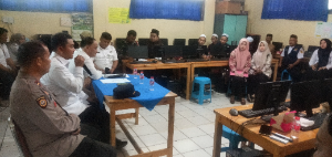 https://www.gardatipikornews.com/diduga-oknum-guru-sdn-wilayah-desa-cimande-diduga-jadi-calo-ppdb-smpn