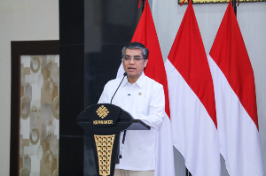 https://www.gardatipikornews.com/wamenaker-penggunaan-tka-harus-berdampak-pada-peningkatan-sdm-lokal
